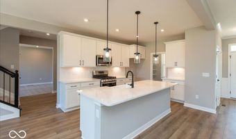 6894 Renoir Way, Avon, IN 46123