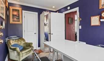 906 S WASHINGTON St 311, Alexandria, VA 22314