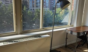 1210 N TAFT St 710, Arlington, VA 22201