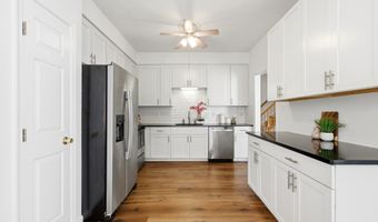 43217 BROOKFORD Sq, Ashburn, VA 20147