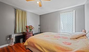 380 Harlem Ave, Bridgeport, CT 06606