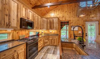 305 Griffin Ln, Allardt, TN 38504