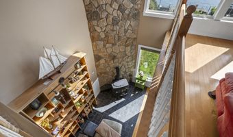 34 S Beach St, Sebago, ME 04029