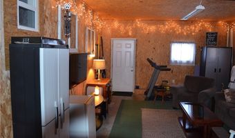 409 Cosby Rd, Utica, NY 13502