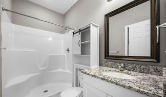 5283 N Toben Ct, Bel Aire, KS 67226