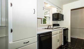 9610 W River Rd, Aylett, VA 23009