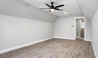 673 Streamside Ave, Hermon, ME 04401