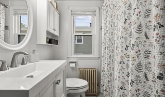 95-97 Englewood Ave, Bridgeport, CT 06606