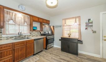 26 Cedar Ridge Dr, Alloway, NJ 07462