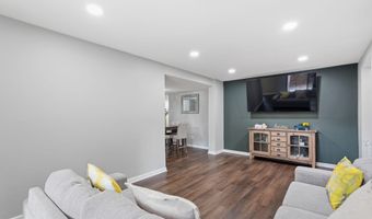 8314 TOBIN Rd T3, Annandale, VA 22003