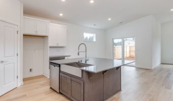 151 NW 30TH St, Battle Ground, WA 98604