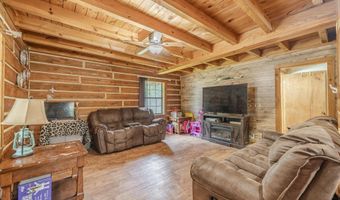 180 Lynn Ln, Big Sandy, TN 38221