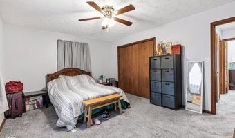 243 Plainview Dr, Avon, IN 46123