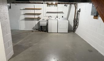 1619 S RAVINIA Pl, Appleton, WI 54915