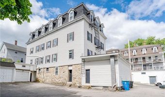 68 WINTER St, Lincoln, RI 02838