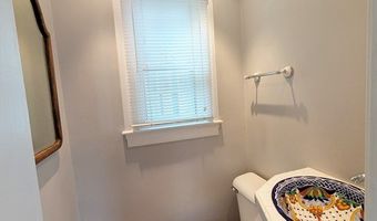 10 Duval St, Boston, MA 02135