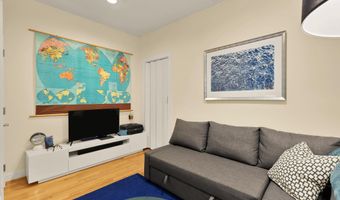 2363 CHAMPLAIN St NW 3, Washington, DC 20009