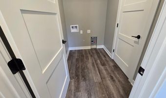 1801 12th Ave NE, Austin, MN 55912
