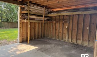 1004 S Pensacola Ave, Atmore, AL 36502
