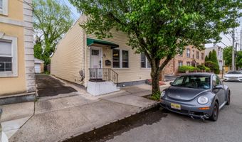 30 Belmont Ave, Belleville, NJ 07109