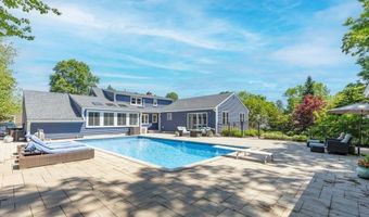 64 Princeton Ave, Andover, MA 01810