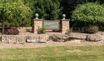 4413 Arrowhead Ridge Ln, Augusta, MO 63332