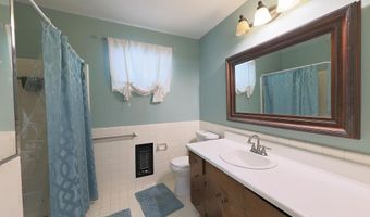 910 Pine St, Bainbridge, GA 39819