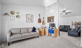 263 S Bridger Dr, Ammon, ID 83406