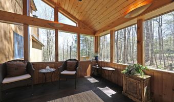 55 Mallard Dr, Becket, MA 01223