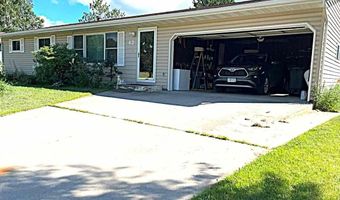 42 Locust Dr, Babbitt, MN 55706