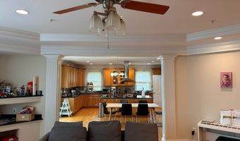 6204 MELVERN Dr, Bethesda, MD 20817