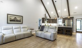 270 Lane 100 Pine Canyon Lk, Angola, IN 46703