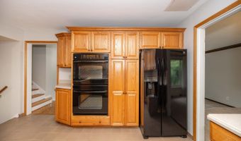 3115 Longmeadow Ln, Amberley, OH 45236