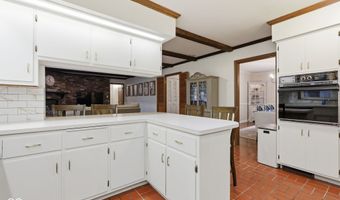 5 Windridge, Anderson, IN 46011