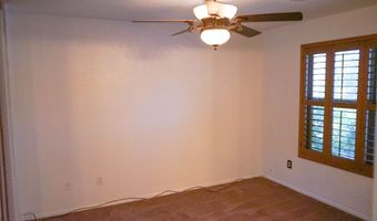 2323 E PEACH TREE Dr, Chandler, AZ 85249