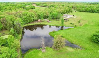 5704 County Road 262, Auxvasse, MO 65231