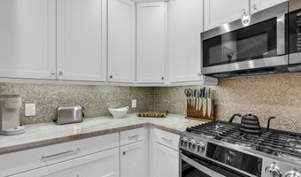 309 April Way, Middletown, NJ 07748