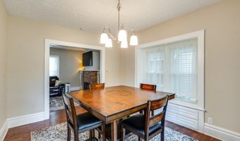 77 Devonshire Dr, Akron, OH 44312