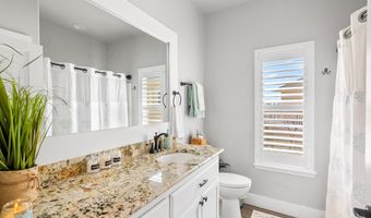 104 Bay Hbr, Aransas Pass, TX 78336