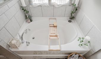 912 SHELBY FARMS Cir, Alabaster, AL 35007