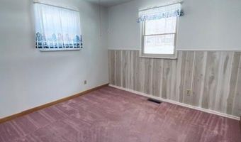927 OLD GRANDVIEW Rd, Beaver, WV 25813