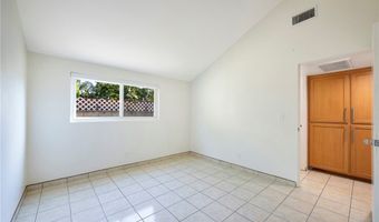 2204 E La Palma Ave D, Anaheim, CA 92806
