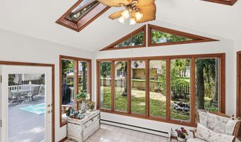 1309 Sanders Dr, Auburn, IN 46706