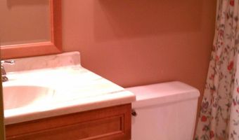 18 CROSS KEYS Rd 18C, Baltimore, MD 21210