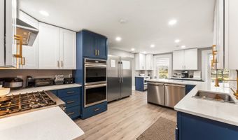 1339 WHEATSHEAF Ln, Abington, PA 19001