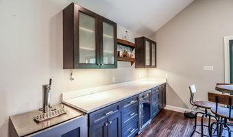 70 Obtuse Hill Rd, Brookfield, CT 06804