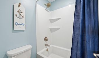 30 E North Shore Ln, Arapahoe, NC 28510