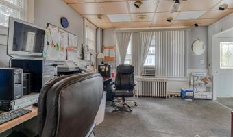 213 S Main St S, Milltown, NJ 08850