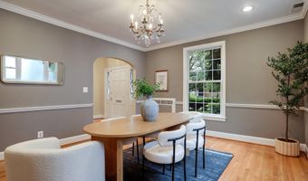 2739 CHESAPEAKE St NW, Washington, DC 20008