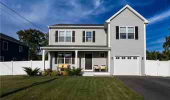 209 Curran Rd, Cumberland, RI 02864